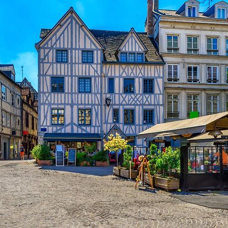 L'Escale Du Gros-Horloge Une Parenthese Prestigieuse Au Coeur De Rouen Bagian luar foto