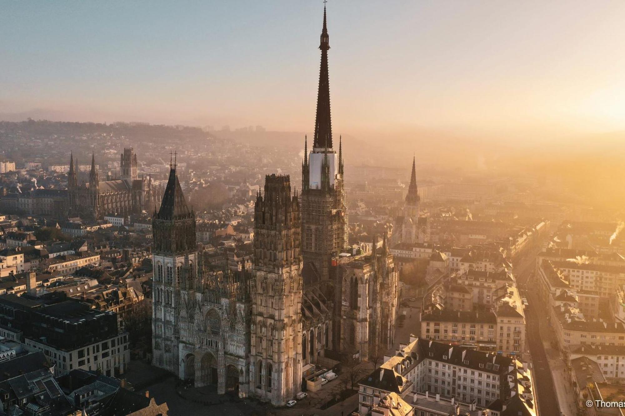 L'Escale Du Gros-Horloge Une Parenthese Prestigieuse Au Coeur De Rouen Bagian luar foto