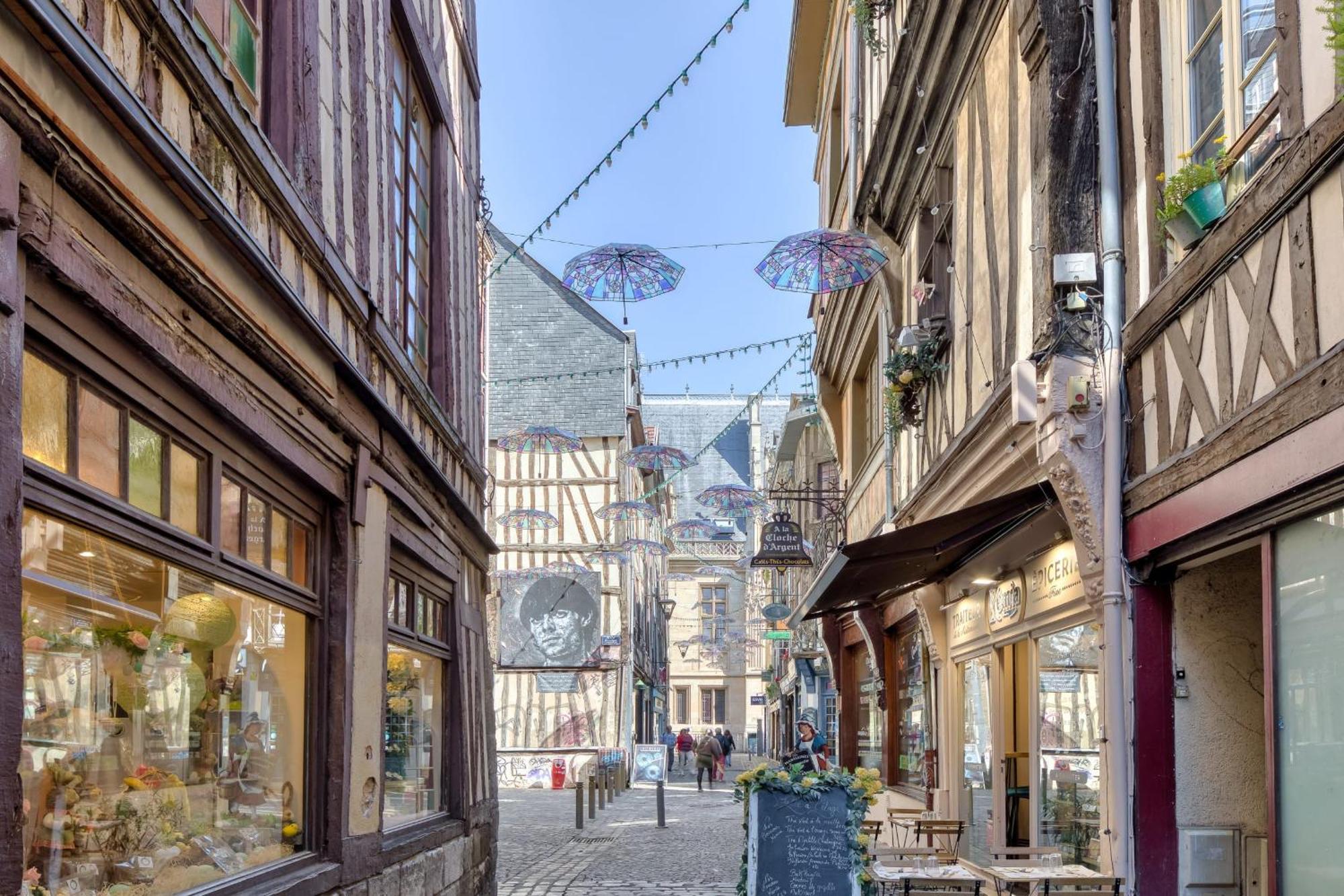 L'Escale Du Gros-Horloge Une Parenthese Prestigieuse Au Coeur De Rouen Bagian luar foto